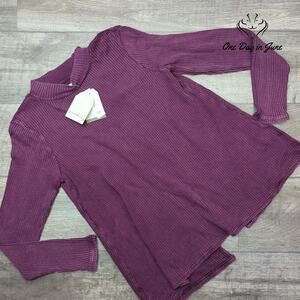 Wonderly Waffle Knit Top Size L